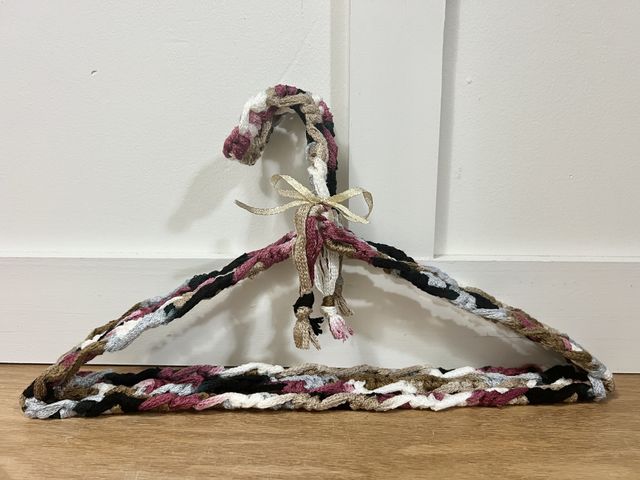 Lot 499-231 - Set of 3 Yarn Covered Hangers

A staple on the ACS auction, these are handmade and perfect for any c...