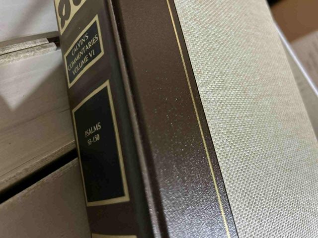 Lot 499-213 - Complete set of Calvin Commentaries (USED, good condition)
Volumes 1 - 22