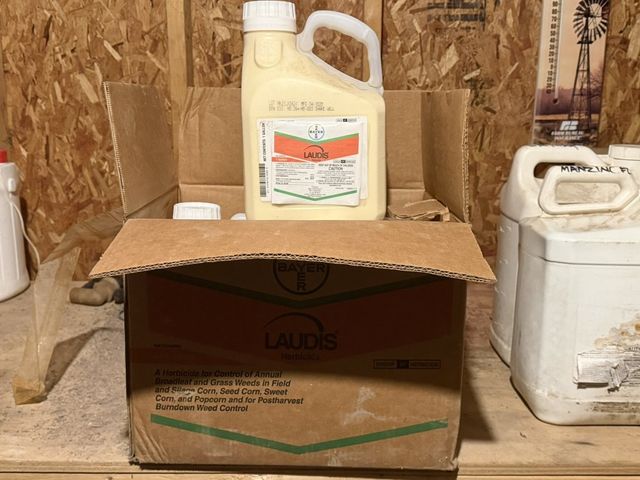 Lot 500-346 - Laudis herbicide, (5) 1-gallon containers