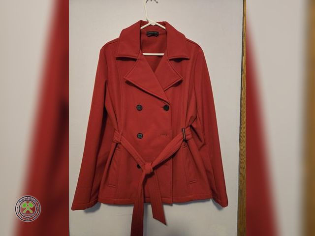 Lot 53-552 - Woman's Red Tommy Hilfiger Lightweight Jacket - Size XL - Excellent Condition