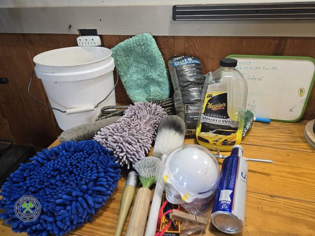 Lot 53-696 - Lot of Car Washing Mitts, Brushes, Cleaner and more