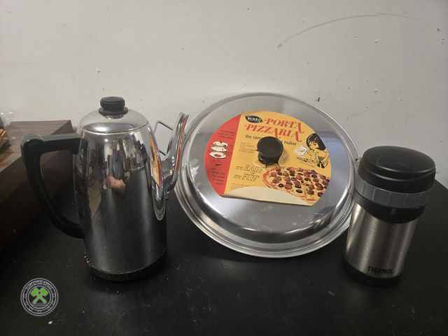 Lot 53-637 - Vintage Pizza Pan, Insulated Thermos and Tea Pot (BSMT)