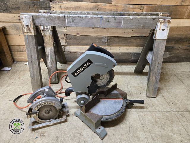 Lot 53-830 - 4ft Wooden Saw Horses, Delta Table Saw - Works and Hand Circular Saw - Works