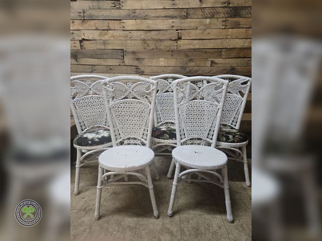 Lot 53-804 - (5) White Wicker Dining Room Table Chairs with Removable Pad