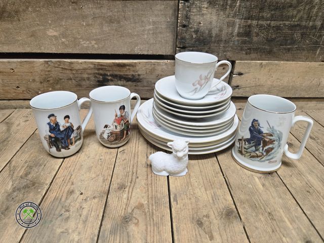 Lot 53-1034 - Collectible Noritake Ireland Glassware and other collectible pieces (C15)