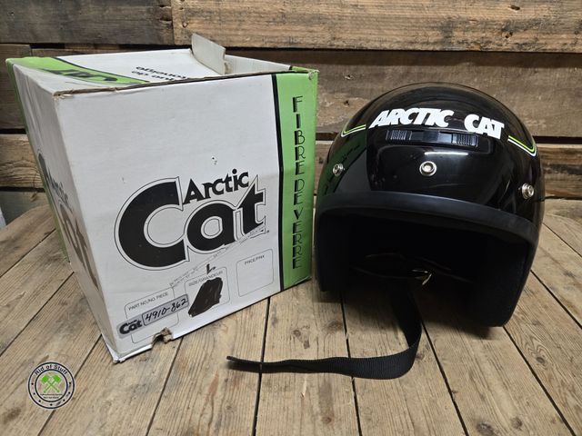 Lot 53-3109 - Artic Cat Size Large Snowmobile Helmet - Appears new, never used.