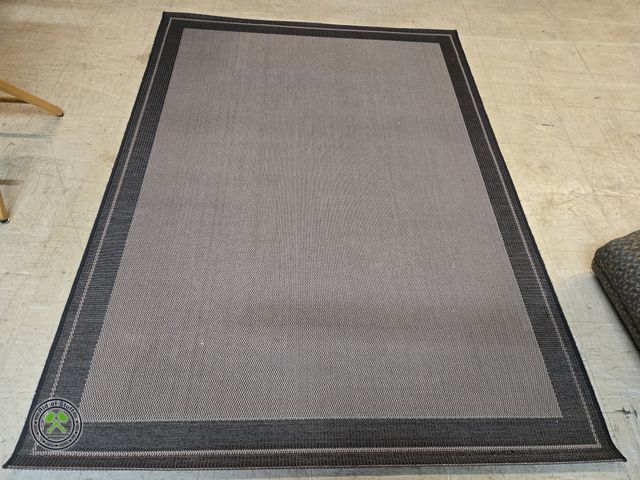 Lot 53-1008 - Large 66"x91" Outdoor Brown/Black Area Rug - Excellent Condition