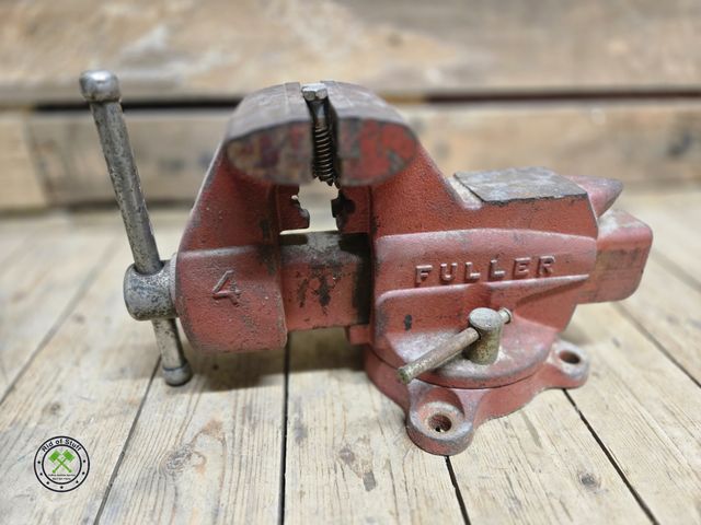 Lot 53-2050 - Fuller 4 Cast Iron Bench Vise (D1B)