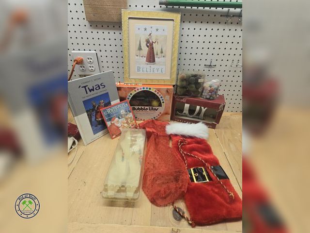 Lot 53-616 - Christmas Holiday Decor Lot - Includes Box of Vintage Antique Bubble Lights, Framed Christmas Photos...
