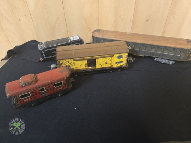 Lot 53-976 - Lot of Old Trains including a Lionel Train
