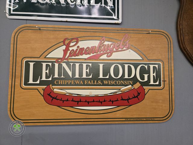 Lot 53-575 - Wooden Leinenkugels Leinie Lodge Beer Advertising Sign - Measures: 22"x12"