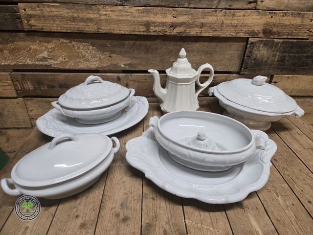 Lot 53-1066 - Lot of Vintage Collectible Ironstone Serving Platters, dishes and Tea Pot (D)