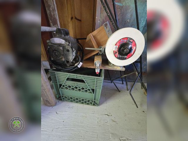 Lot 53-753 - Electric Saw - Works