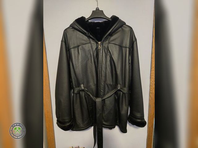 Lot 53-551 - Very Nice Womans Size XL Black Leather Style Jacket lined with black soft fur - Excellent Condition