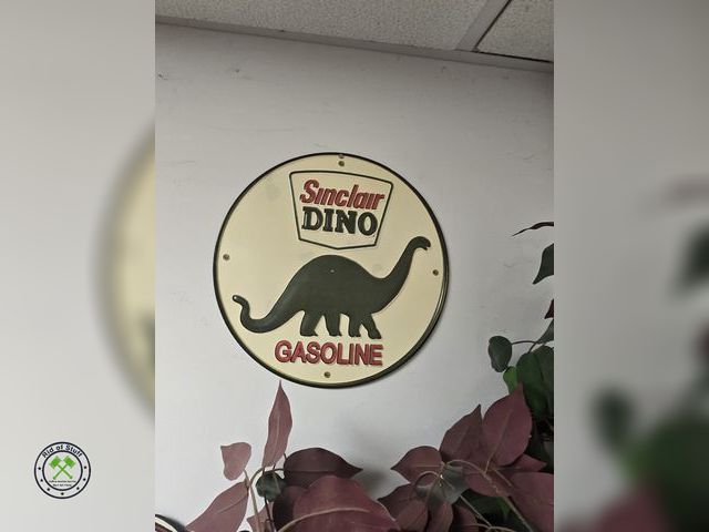 Lot 53-676 - Metal Sinclair Oil Wall Sign - 14"