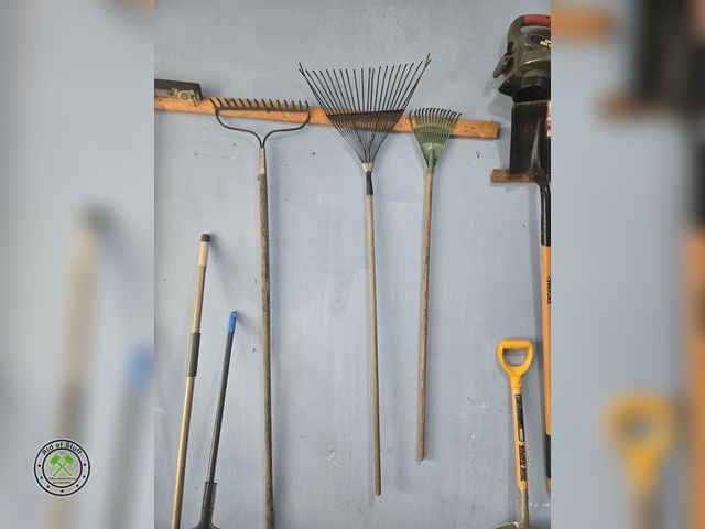 Lot 53-596 - Lot of Yard Rakes