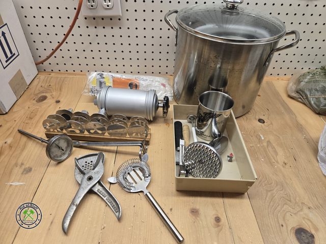 Lot 53-639 - Mirro Cookie Cutter Set, Large Stock Pot, Misc Kitchen Utensils