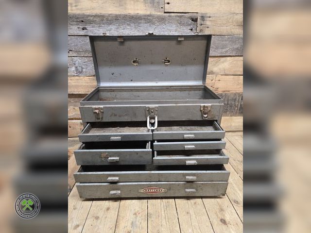 Lot 53-976 - Metal Gray Craftsman Tool box with several drawers (C16F)