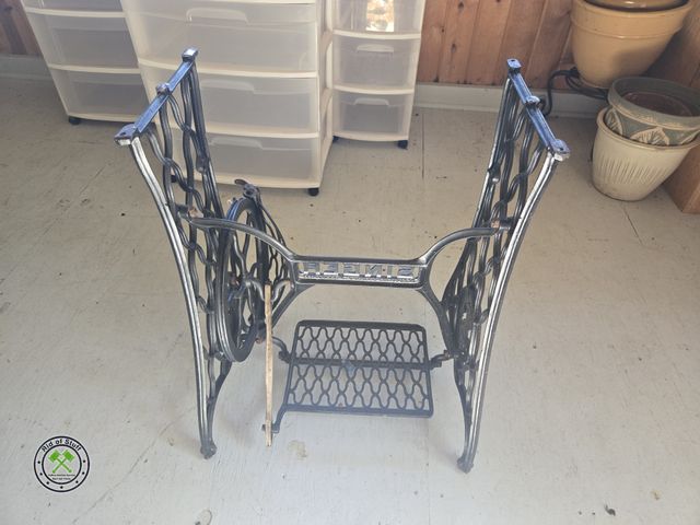 Lot 53-715 - Cast Iron Singer Sewing Machine Base