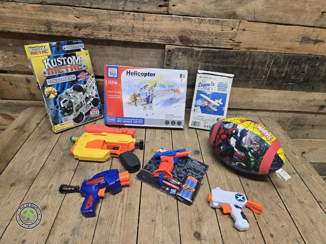Lot 53-980 - Kids Busy Lot - Includes: NOS Build Kits, Nerf Guns and more (C14)