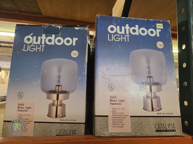 Lot 53-513 - Lot of (5) Outdoor Light Fixtures in original boxes. (B5M)