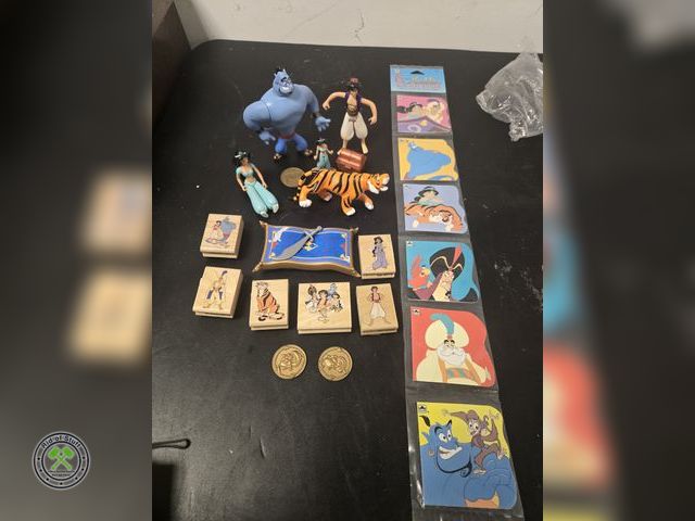 Lot 53-633 - Disney Aladdin Lot - Stamps, Character Figures, Set of 5 Un-opened Books and more (BSMT)