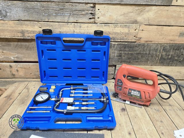 Lot 53-1029 - Westward Fuel Injection Tester kit - Appears new and Electric Saw - Works (C15B)