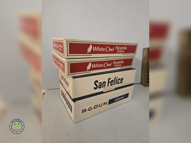 Lot 53-528 - Lot of Old Vintage Cigar Boxes (B5B)