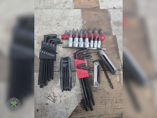Lot 53-577 - Lot of Misc Allen Wrenches and bits