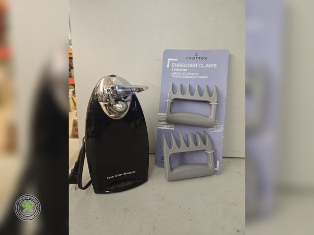Lot 53-548 - Electric Can Opener - Works with New Meat Claws (B5B)