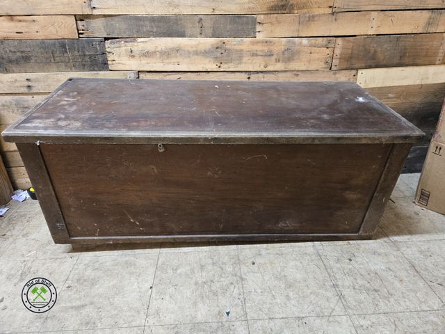 Lot 53-939 - Old Wooden Chest - Measures: 48"x18"x20" - Missing 1 leg