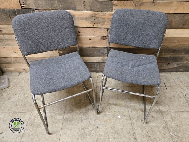 Lot 53-1012 - (2) Matching Gray Metal Based Office Waiting Chairs