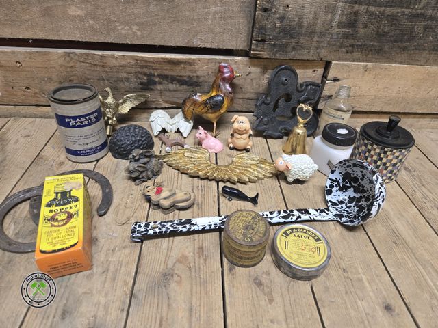 Lot 53-957 - Lot of Misc Vintage Collectible Items (C)