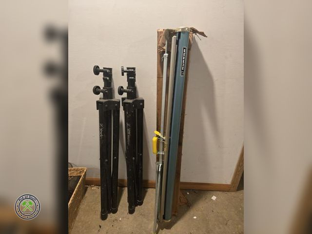 Lot 53-679 - Vintage Aurora 46" Pop Up Screen on Stand with 2 Large Tri-pods (Bsmt)