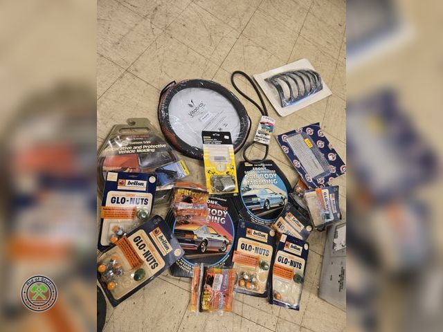Lot 53-992 - Large lot of NOS car parts and accessories