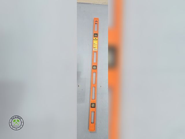 Lot 53-561 - Johnson 48" Structo Cast Level
