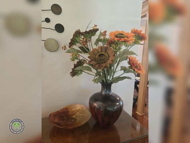 Lot 53-548 - Table Top Home Decor Lot - Includes: Decorative Dish and Table Lamp