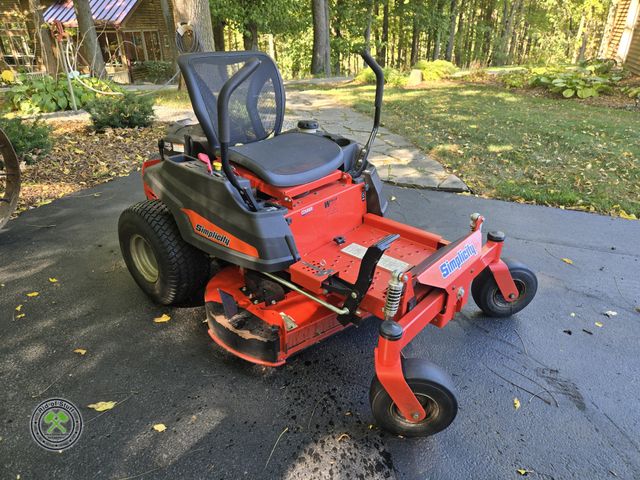 Lot 53-501 - Gas Powered 2017 Simplicity Zero Turn Riding Lawn Mower -42" Deck - Very well maintained, runs and o...