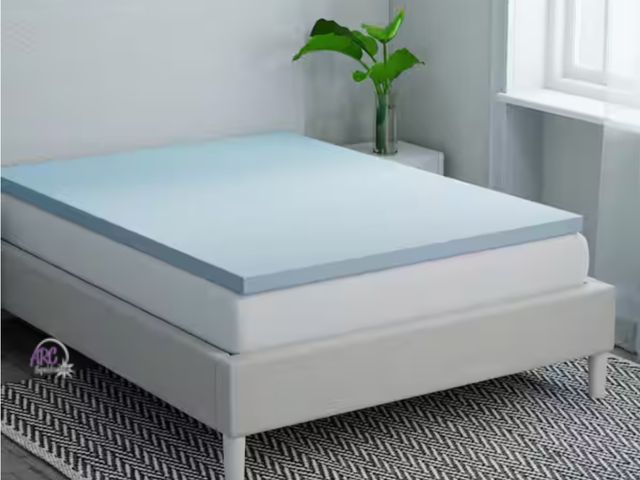Lot 56-597223 - NEW-Stylewell Gel-infused memory foam topper 4 inch ventilated twin 38"x74"