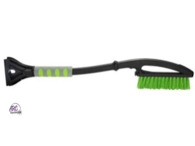 Lot 56-364634 - NEW-Subzero power series snowbrush-~26" long