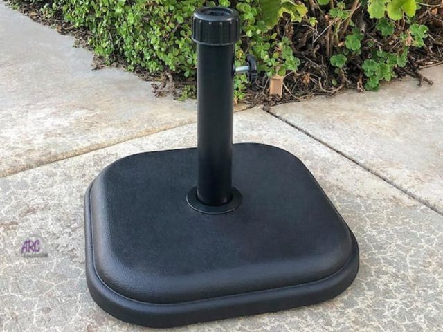 Lot 56-634164 - New Out of Box - Maypex 24 lb. Square Patio Umbrella Base in Black