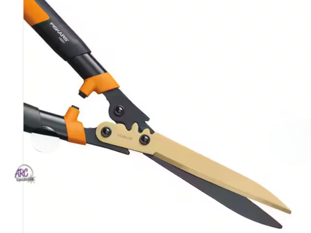 Lot 56-330760 - New Titanium Coated Blades, 23 in. PowerGear 2 Hedge Shears