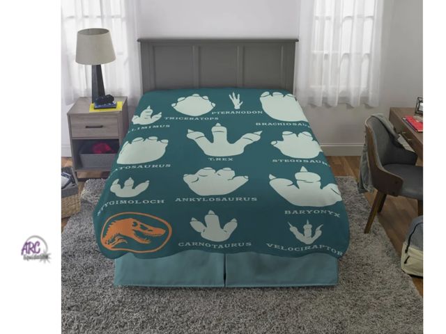 Lot 56-314130 - New, Jurassic World Kids' Blanket 62”x 90”