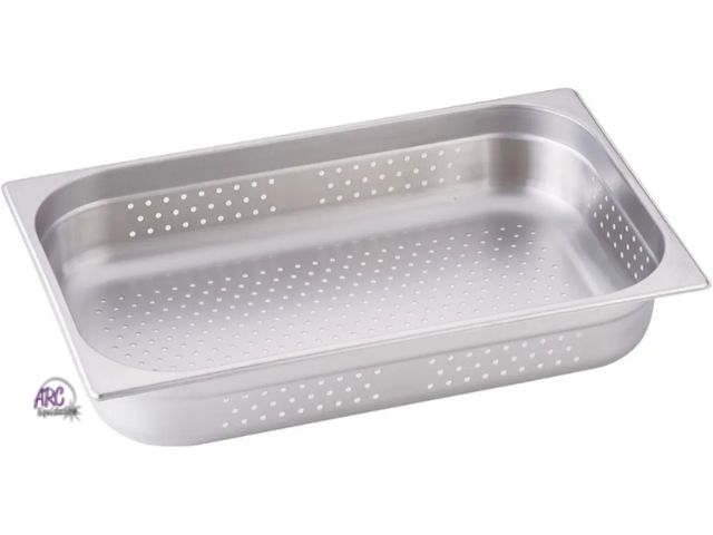 Lot 56-556718 - NEW-Metal stainless steell roasting pan with holes 21"x13"x4" deep