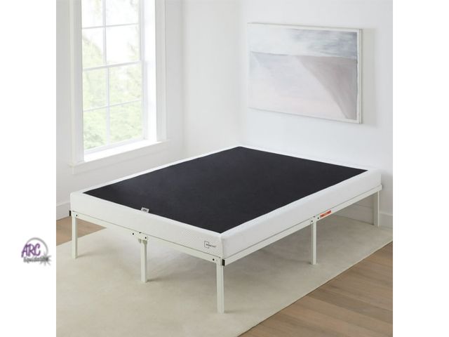 Lot 56-787113 - New in box. Mainstays 5" Queen Easy Assembly Smart Metal Box Spring