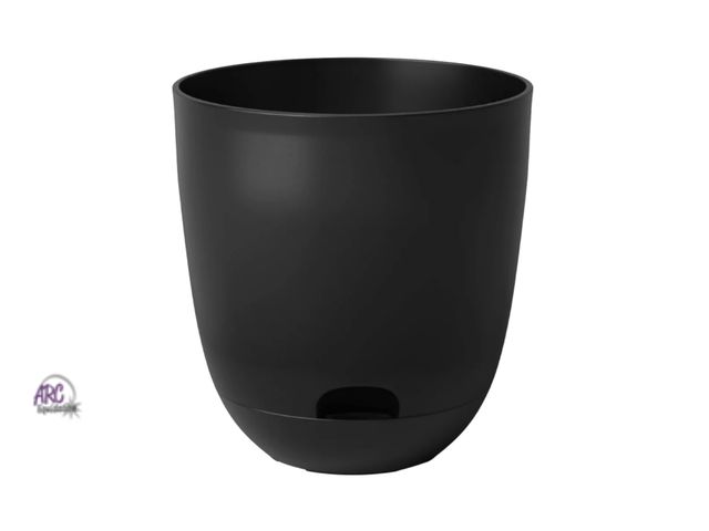 Lot 56-517915 - Self-Watering Plastic Indoor Outdoor Planter Pot - Room Essentials™-20" high