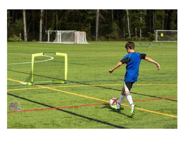 Lot 56-332251 - New in box Franklin Sports Blackhawk Fiberglass Backyard Soccer Goal - Portable Pop Up Soccer Nets -...