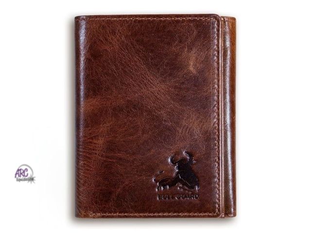 Lot 56-355424 - New, BULL GUARD Best Leather Men's RFID Trifold Wallet With ID Great Outdoor Wallet