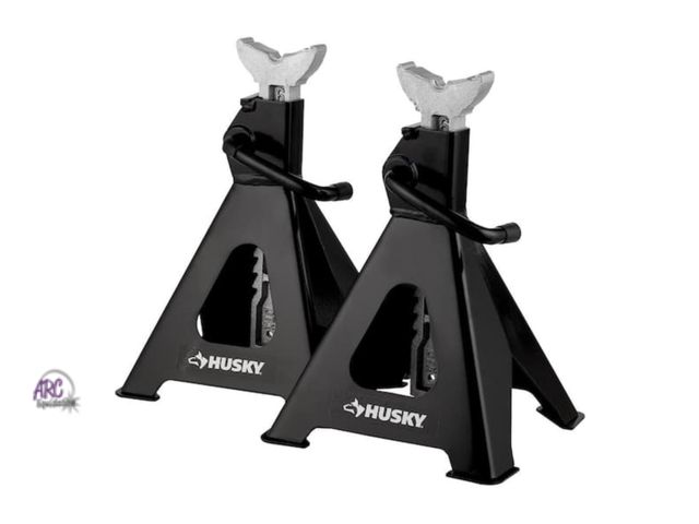 Lot 56-254623 - NEW OPEN BOX Husky 6-Ton Extended Reach Heavy-Duty Steel Car Jack Stands