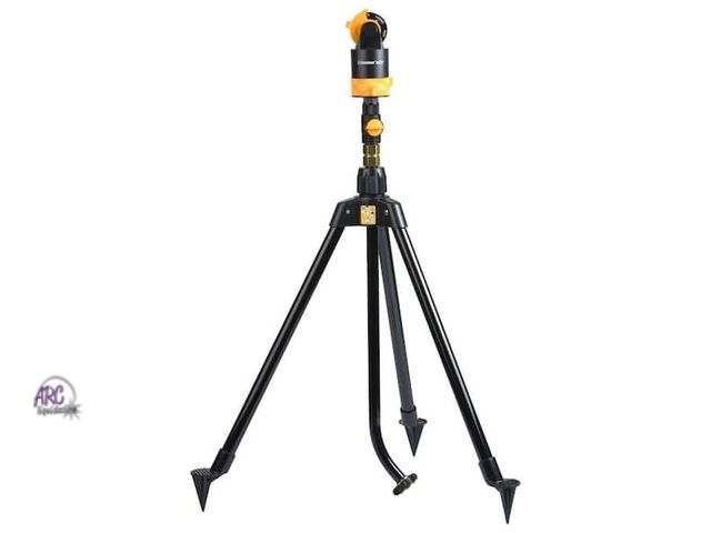 Lot 56-788565 - New in box. Melnor 6 Pattern Flow Control Sprinkler on Tripod
